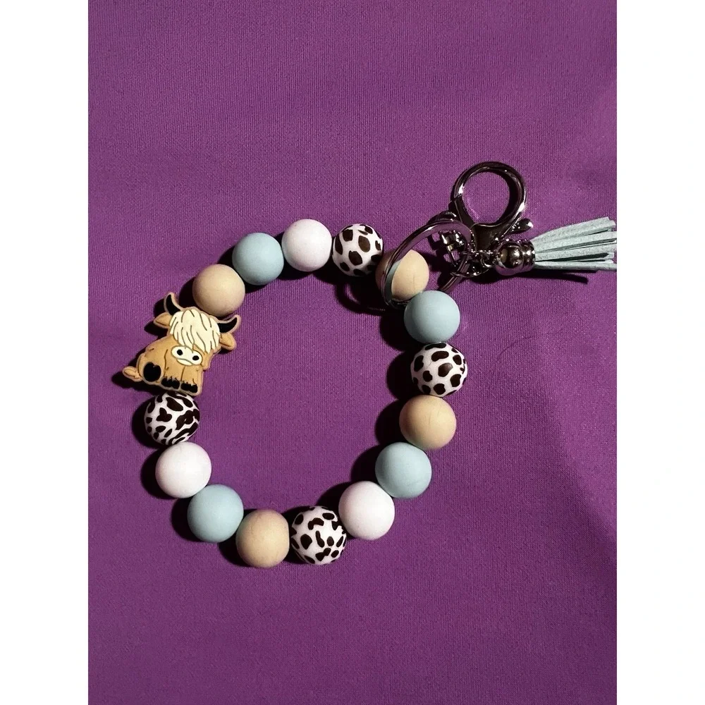 HIGHLAND COW SILICONE WRISTLET FOR KEYCHAIN/PHONE/PURSE/WALLET/BACKPACK